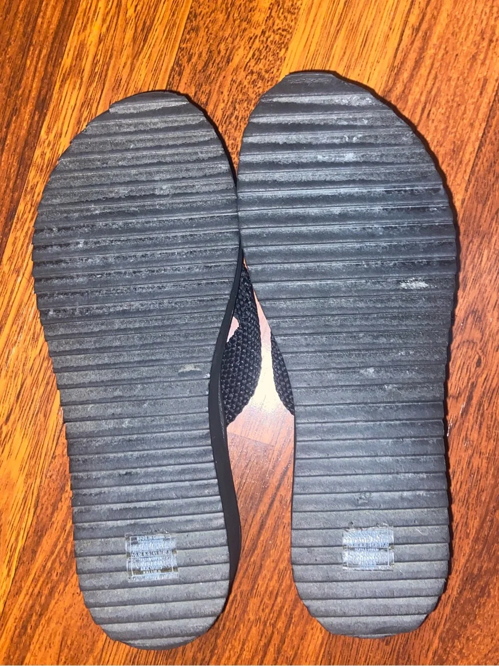 Roxy woman’s platform flip flops size 10